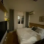 Lina بودغوريتْسا