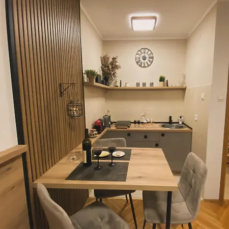 Lina Apartment