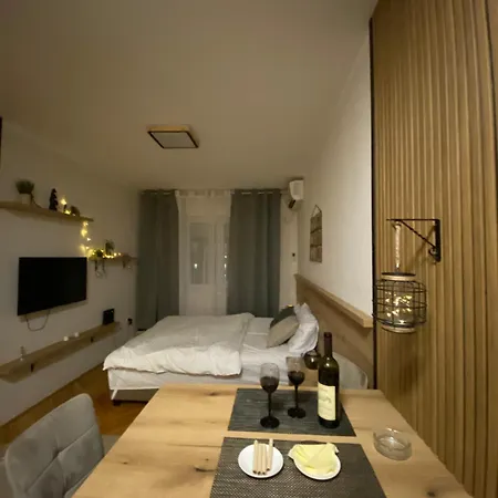 Lina Apartment