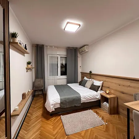 Lina Apartment *