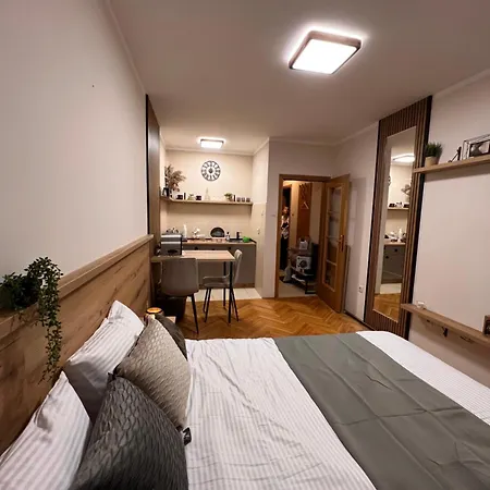 Apartamento Art Zone Iii *